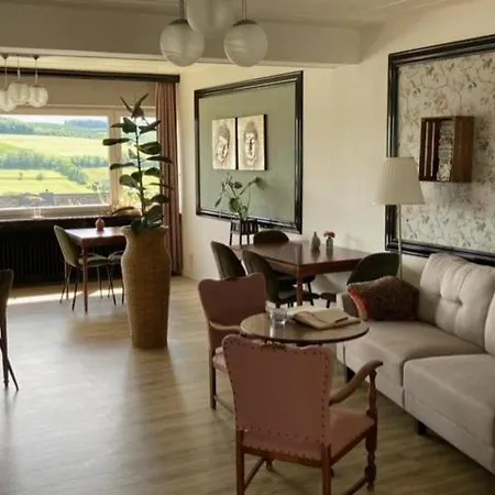 Weisser Stein מלון