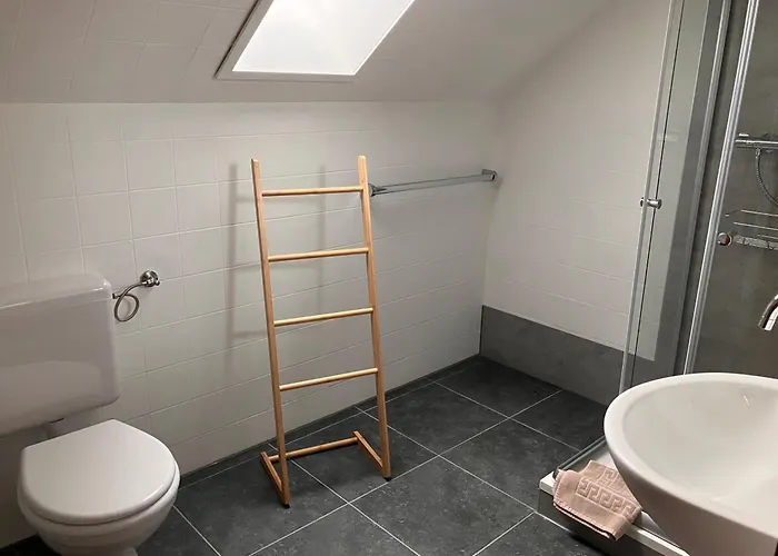 Hotel Weisser Stein 2*